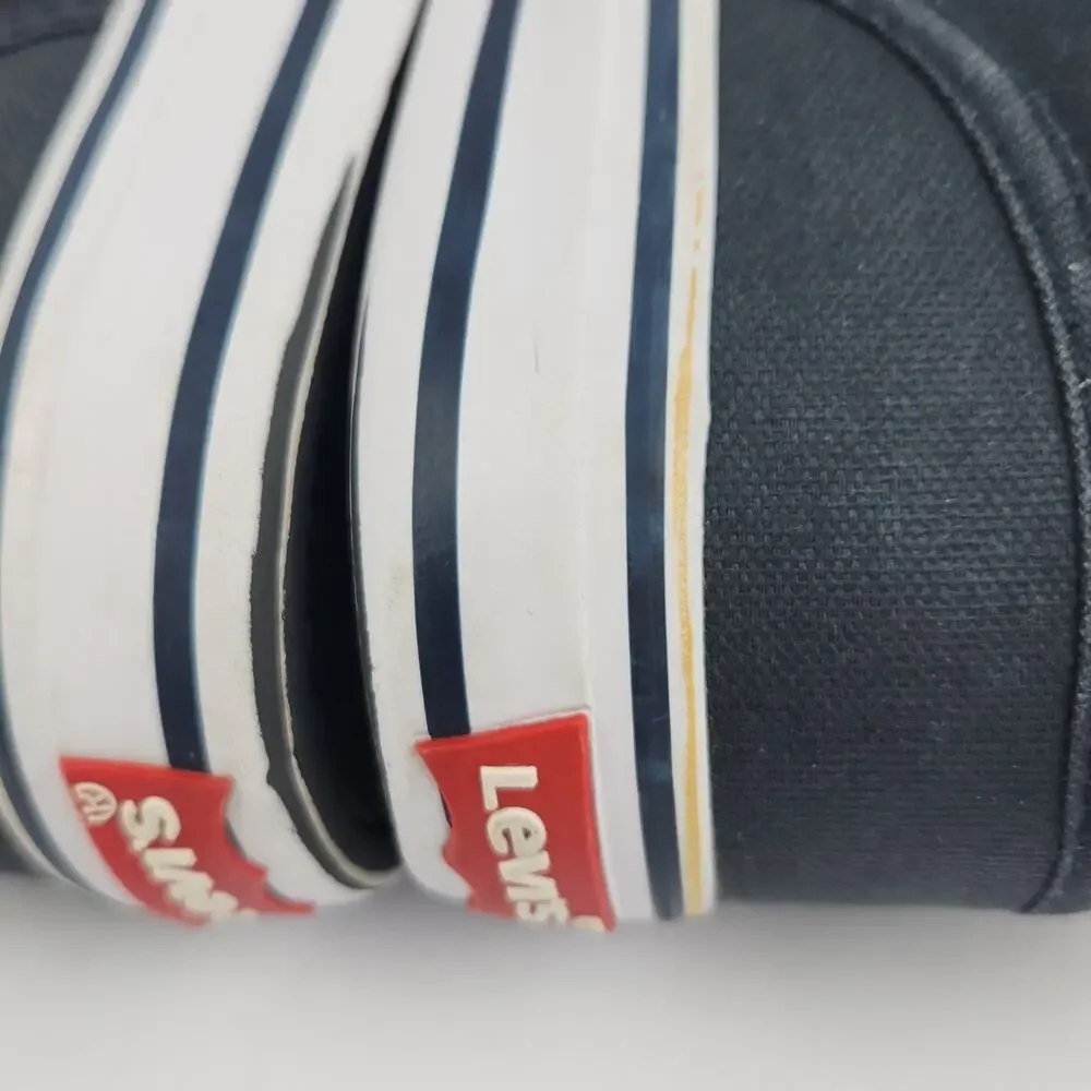 Levi’s Men’s Size 10 Comfort Lace Up Shoes